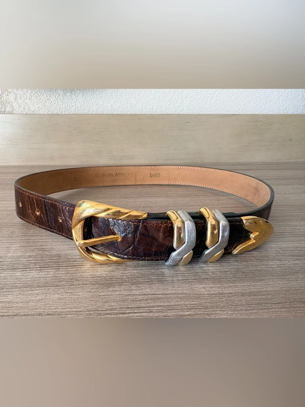 VTG Streets Ahead Brown Leather Croc Silver Gold Metal buckle Belt Size S